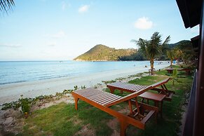 PingChan Koh Phangan Beachfront Resort