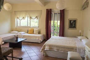 Rex Hotel