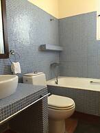 Rex Hotel