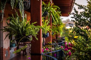 Naif Boutique Hotel