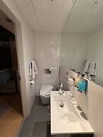Room Home Stay