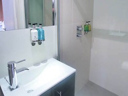 Room Home Stay