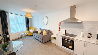 Broc House Suites