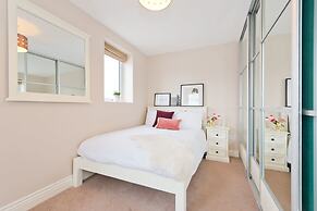 Broc House Suites