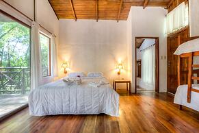 Pacoche Lodge & Reserve