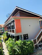 Phongphiphat Lanta Mansion