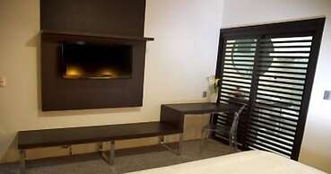 Hotel Centinela Grand