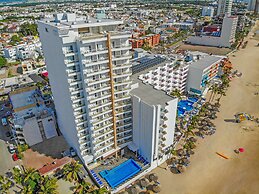 Pacific Palace Beach Tower Hotel