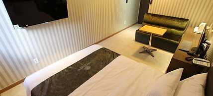 Line Plus Hotel