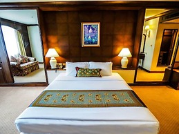 Twin Lotus Hotel