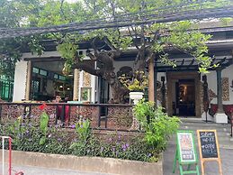 Baan Huen Phen