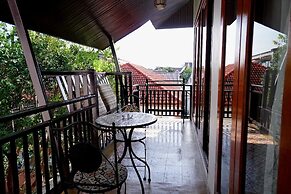 Baan Huen Phen