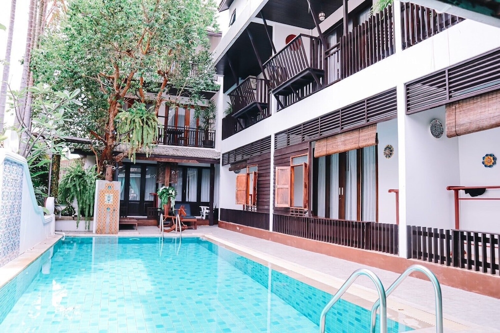 Baan Huen Phen