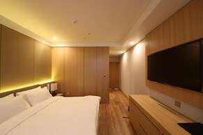 Benikea The H Hotel