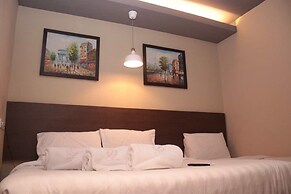 Z Hotel