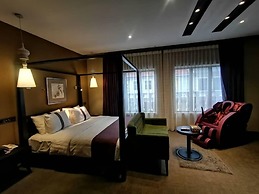 Z Hotel