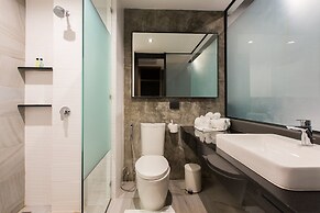 Maya Phuket Airport Hotel