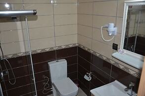 Hisar Hotel