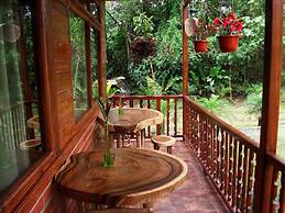 Mindo Green House