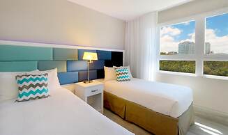 The Wave Hotel Condado