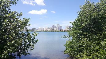 The Wave Hotel Condado