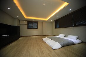 i-CHECK Hotel