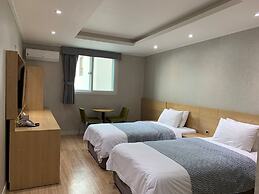 i-CHECK Hotel