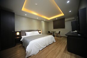 i-CHECK Hotel