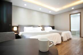 i-CHECK Hotel