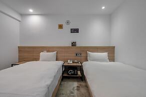 Chase Walker Hotel