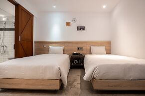 Chase Walker Hotel