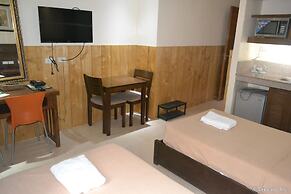 Delle Suites