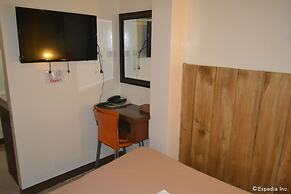 Delle Suites