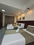 Delle Suites