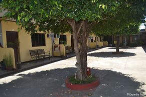 Antonio's Apartelle & Suites