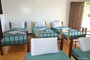 Antonio's Apartelle & Suites