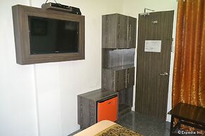 Zanrock MicroHotel