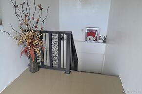 Zanrock MicroHotel