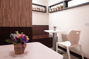 Peach Hotel