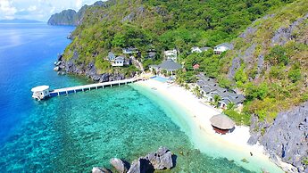Matinloc Island Resort