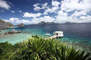 Matinloc Island Resort
