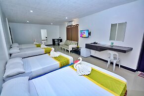Bamboo Beach Resort