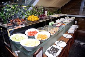 Forbis Hotel