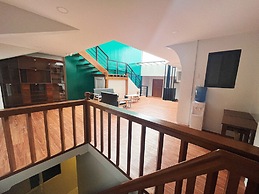 Cozy Coron Inn