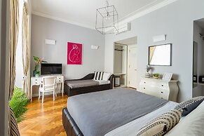 Athena Guest House