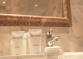 Grand Hotel Palladium Munich