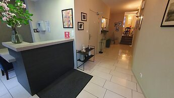 Ruthenium Hotel