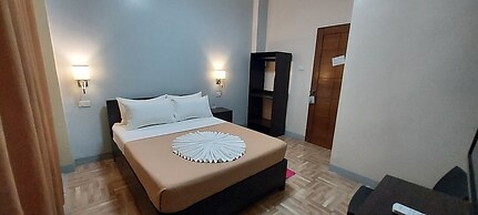 Coron Vista Lodge