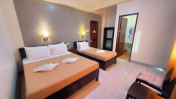 Coron Vista Lodge