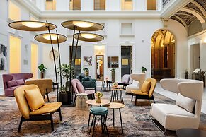 Hotel Moments Budapest